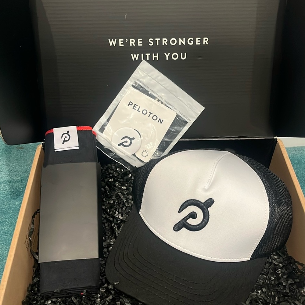 Brand New Peloton Hat , towel and popgrip